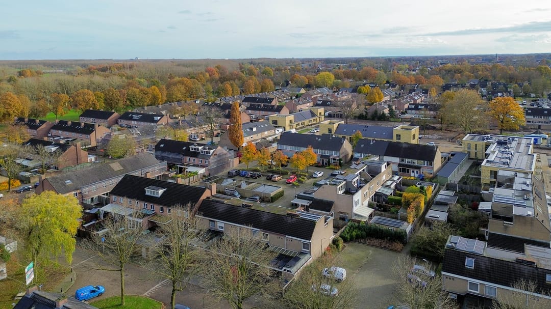 Photo 47 of Leliestraat 45