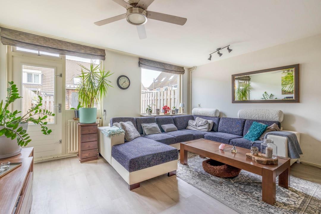 Foto 11 van A.C.W. Staringstraat 38