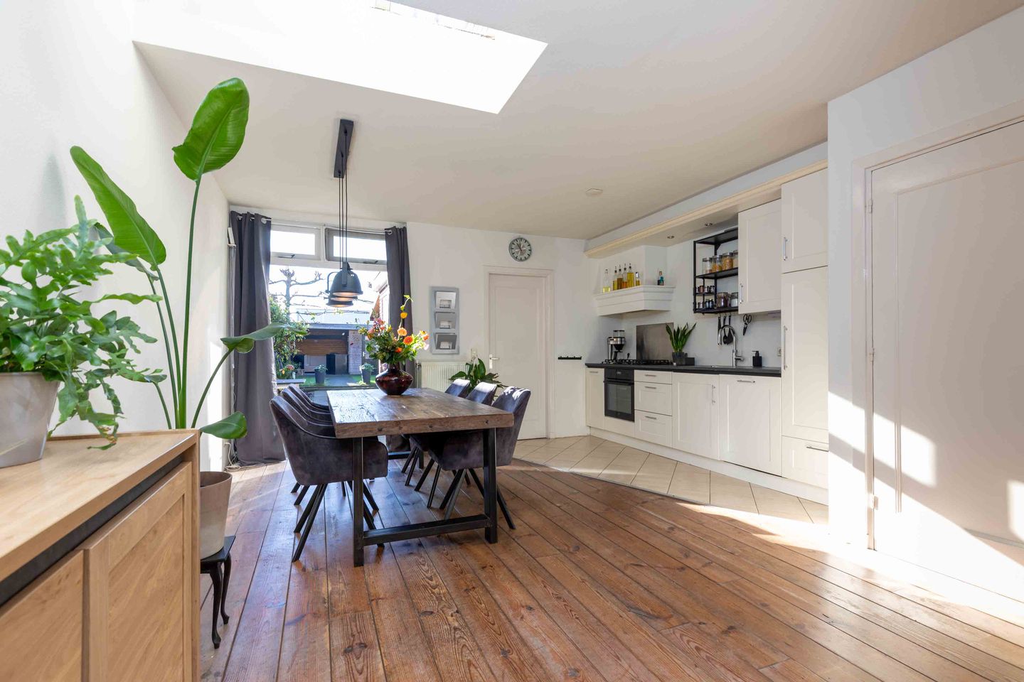 Foto 10 van Sumatrastraat 57