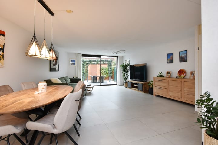 Foto 11 van Bieremalaan 1