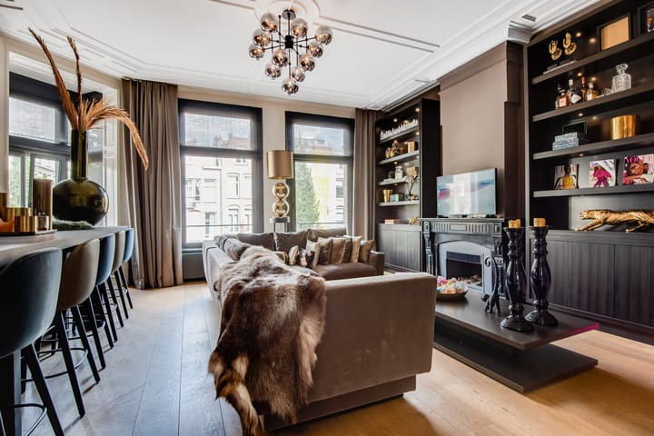 Photo 3 of Van Baerlestraat 148-1