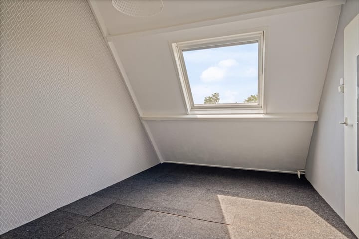 Foto 21 van Goudenregenstraat 111