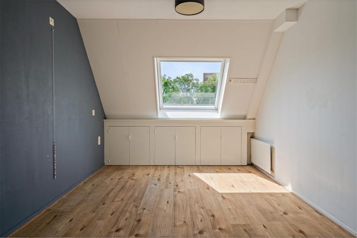 Foto 12 van Goudenregenstraat 111