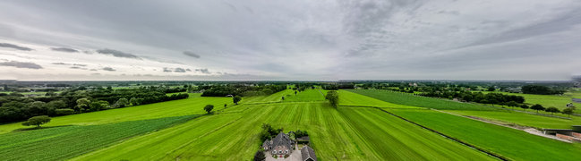 View 360° photo of foto1 of Zonnenbergstraat 31