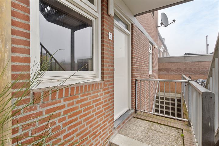 Bekijk foto 9 van Kloosterbosstraat 8