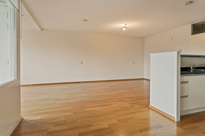 Foto 12 van Kerkstraat 1-C02