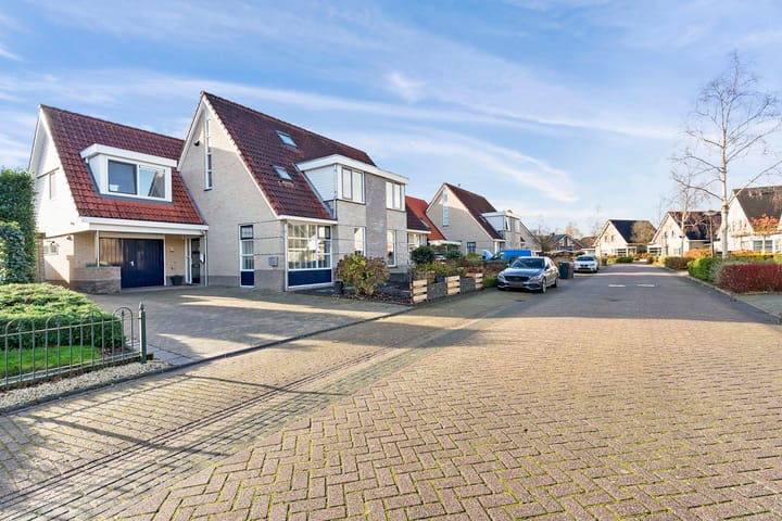 Photo 1 of It Perron 14