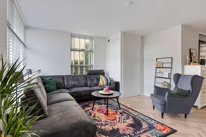 Photo 11 of It Perron 14