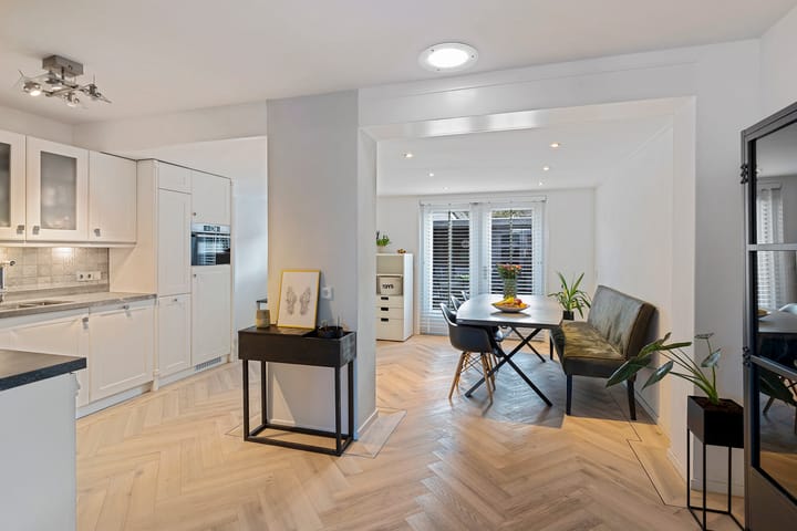 Photo 15 of It Perron 14