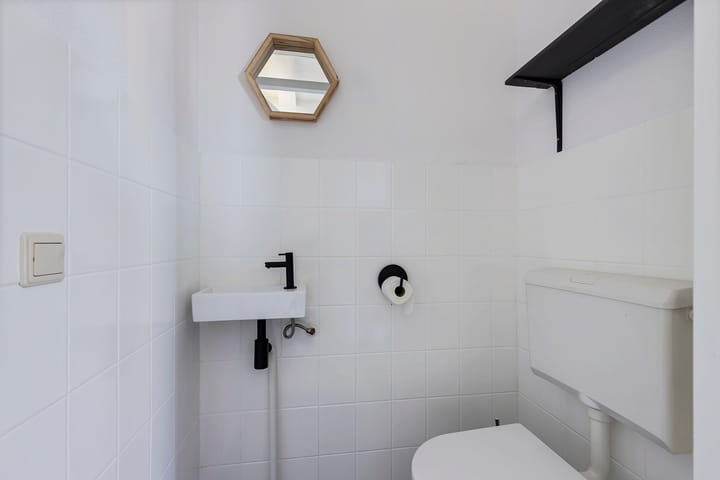 Photo 8 of It Perron 14