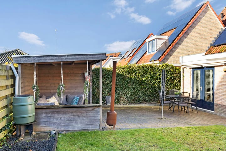 Photo 39 of It Perron 14