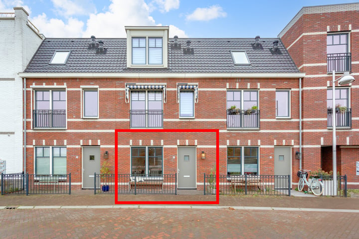 View photo 1 of Fort Heemstedestraat 67