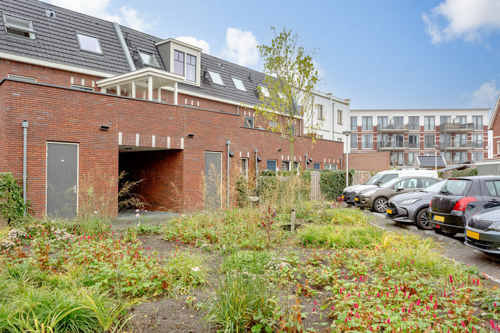 View photo 26 of Fort Heemstedestraat 67