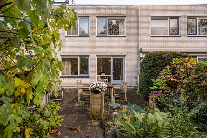 Photo 20 of Ir. van der Sluijsplantsoen 13