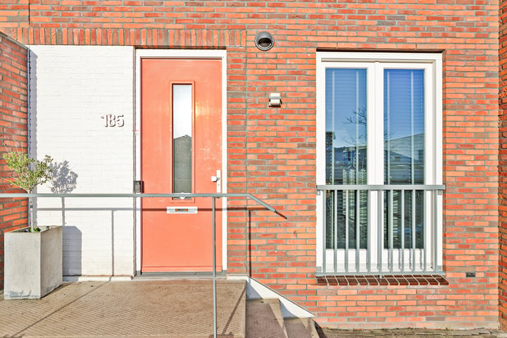 Bekijk foto 43 van Rietveldstraat 185