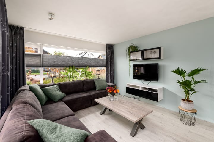 Foto 12 van Noorderdwarsvaart 64