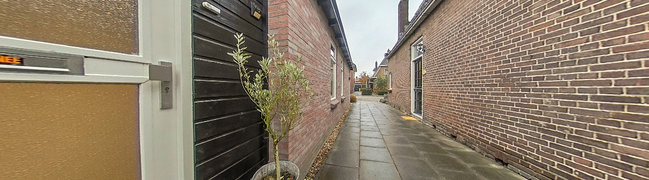 View 360° photo of Voordeur of Bentinckslaan 47