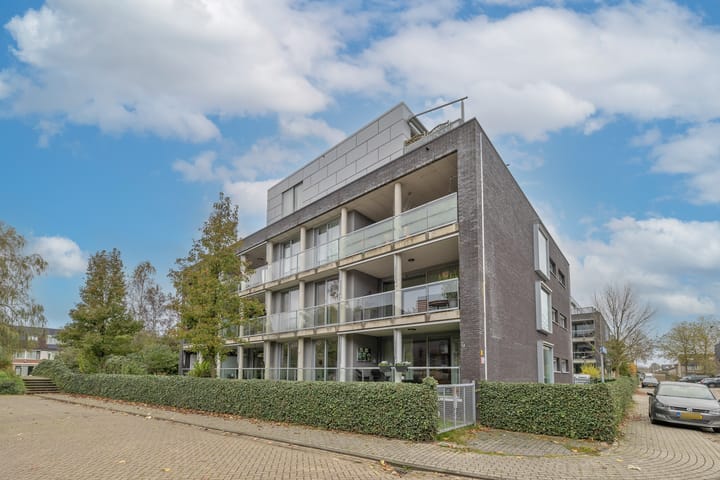 Foto 2 van Wulfert Floorlaan 46