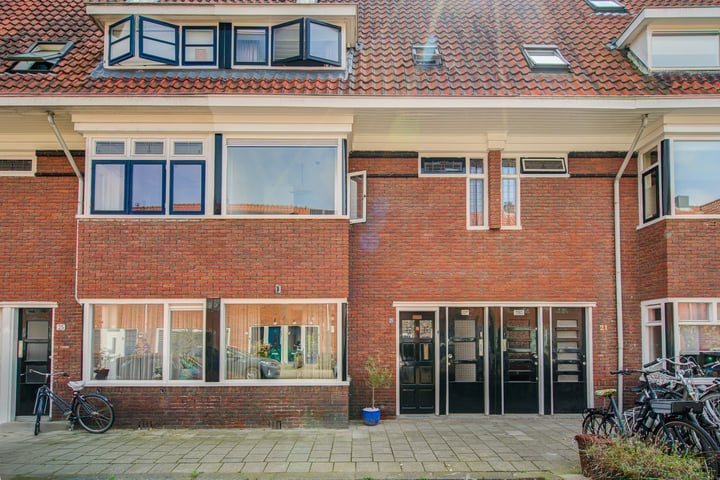 Bekijk foto 31 van Linnaeusstraat 23