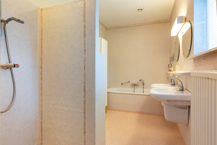 Foto 14 van Vlierbessenlaan 65