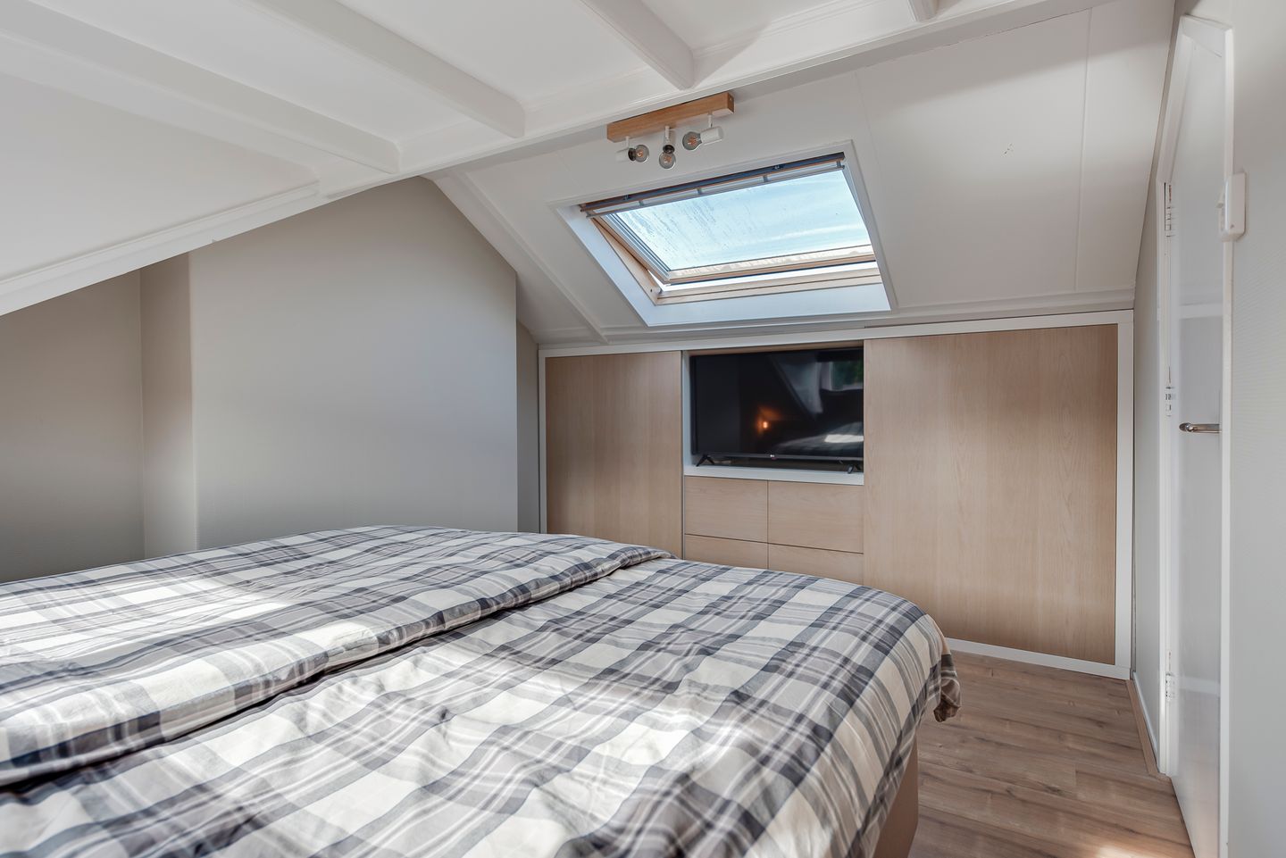 Foto 25 van Drakenburgerweg 111