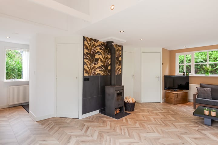 Photo 18 of Oosteinde 3-H3A