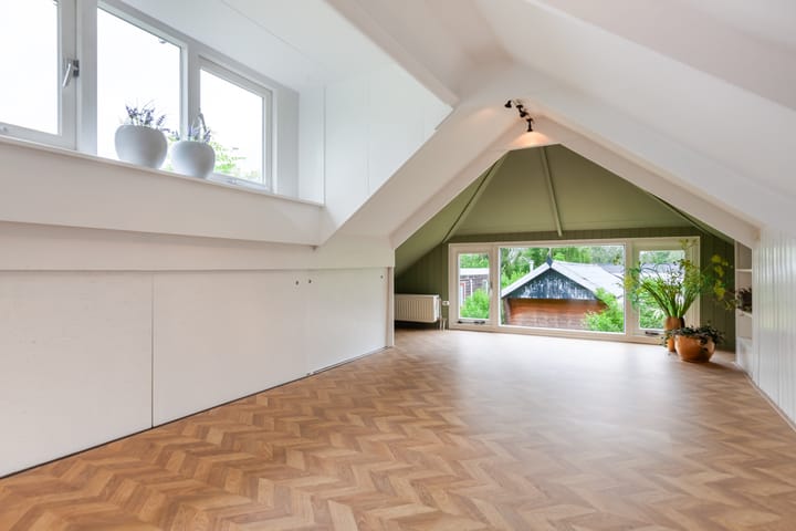 Photo 26 of Oosteinde 3-H3A