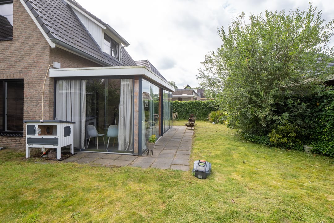 Photo 32 of Braam 10