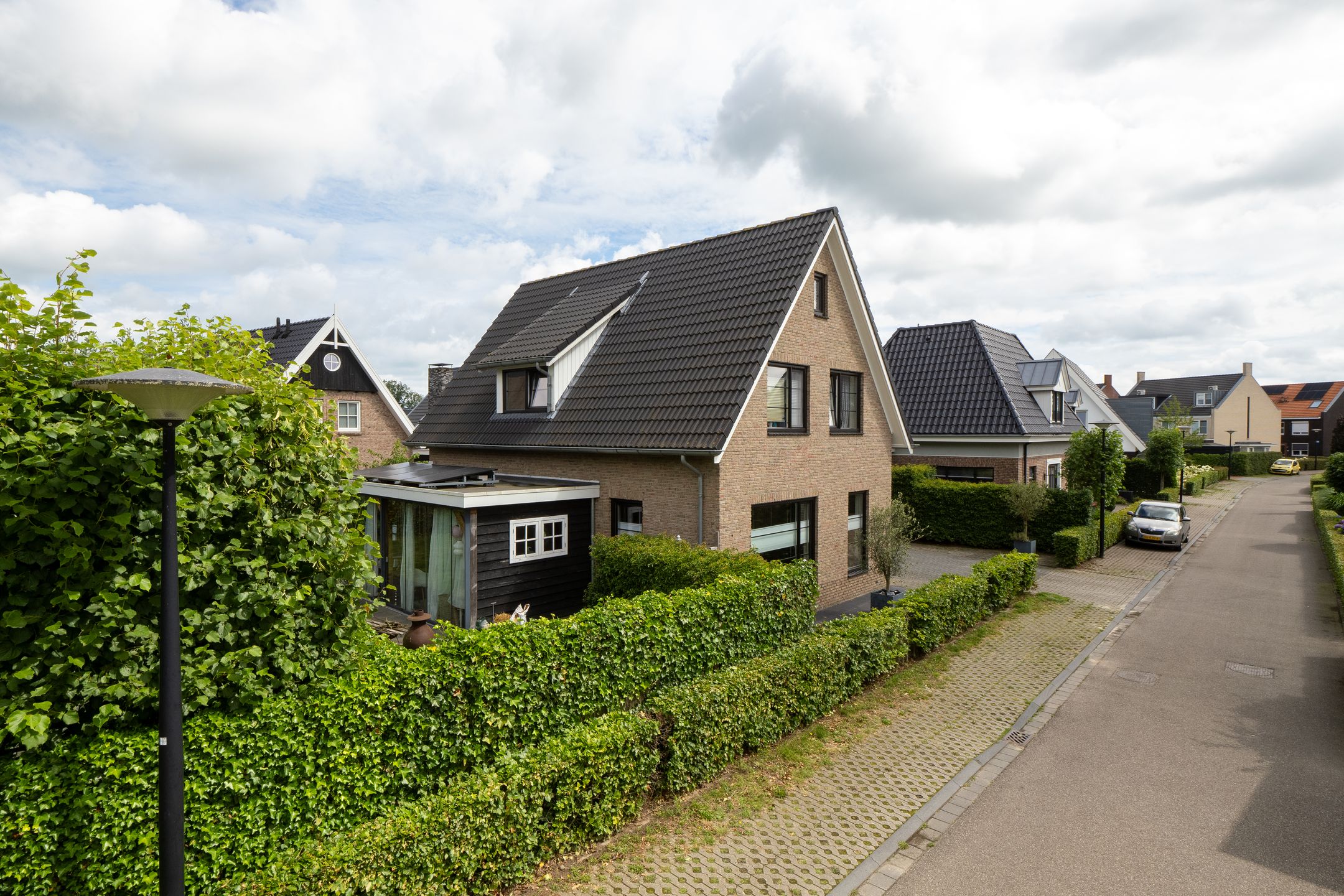 Photo 36 of Braam 10