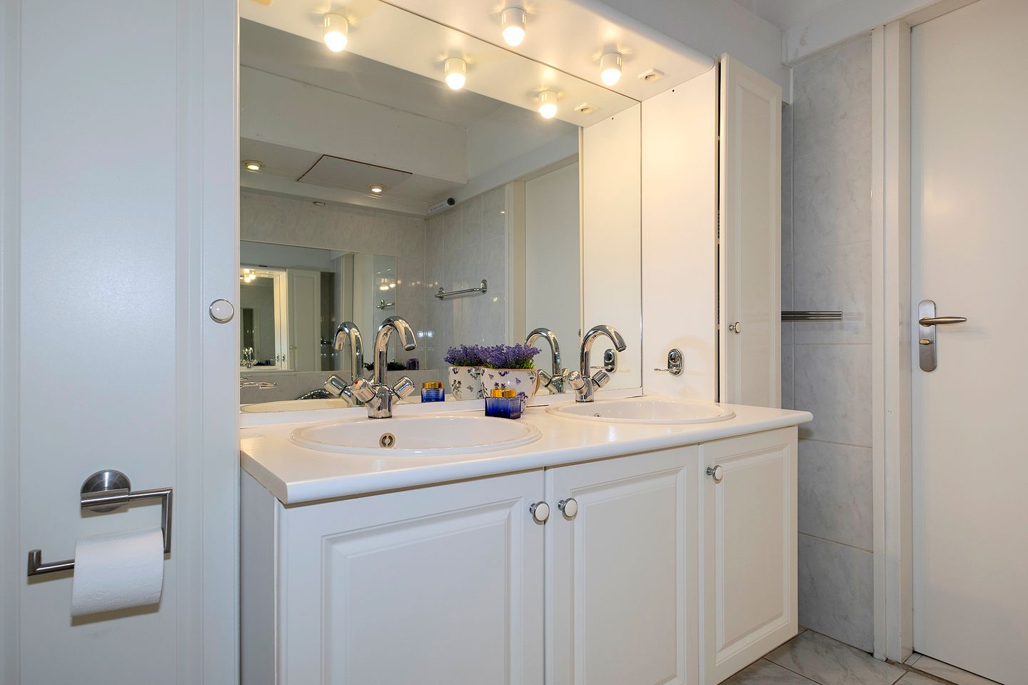 Foto 25 van Van Veen's park 6-A