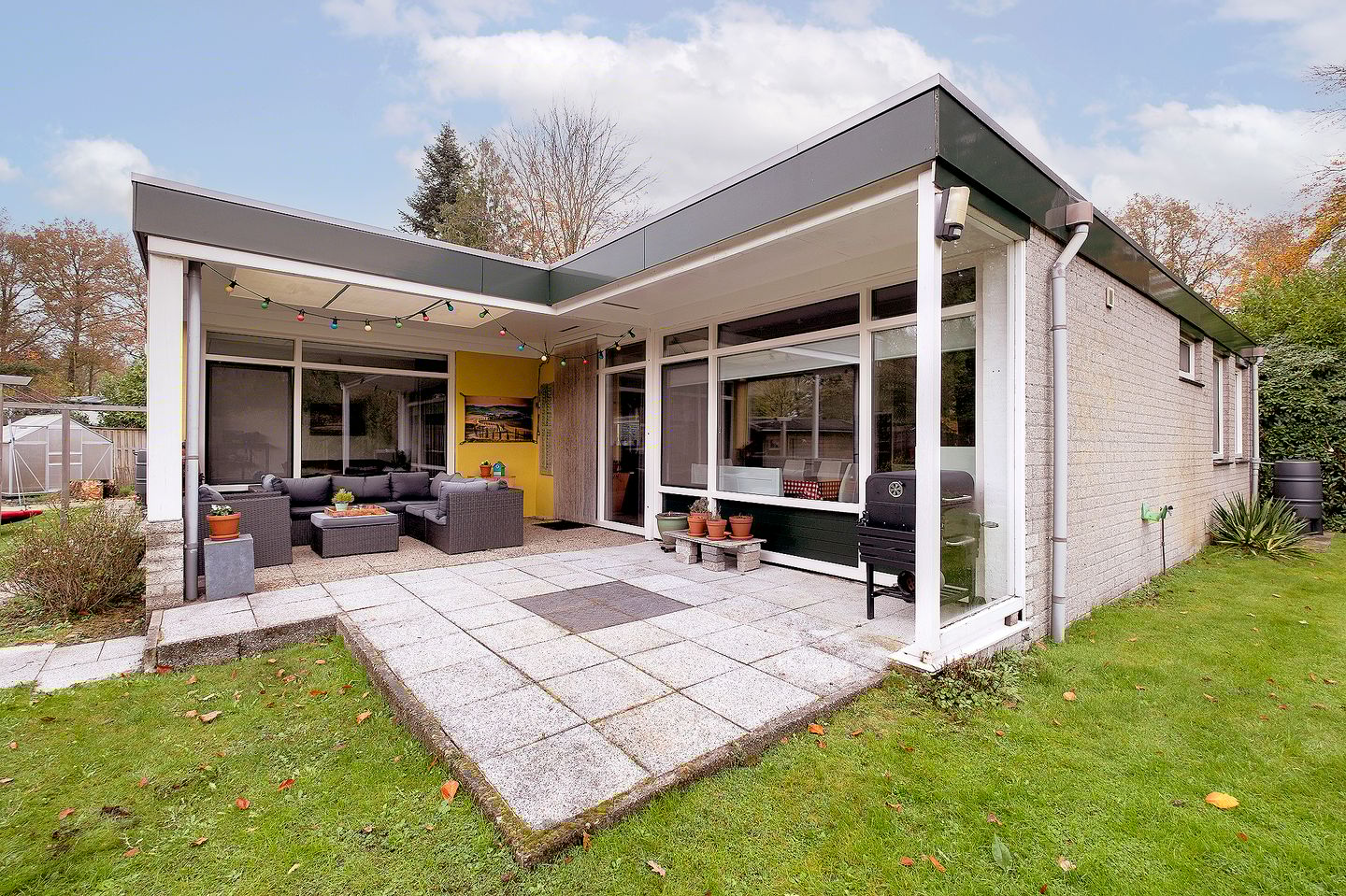 Foto 40 van Van Veen's park 6-A