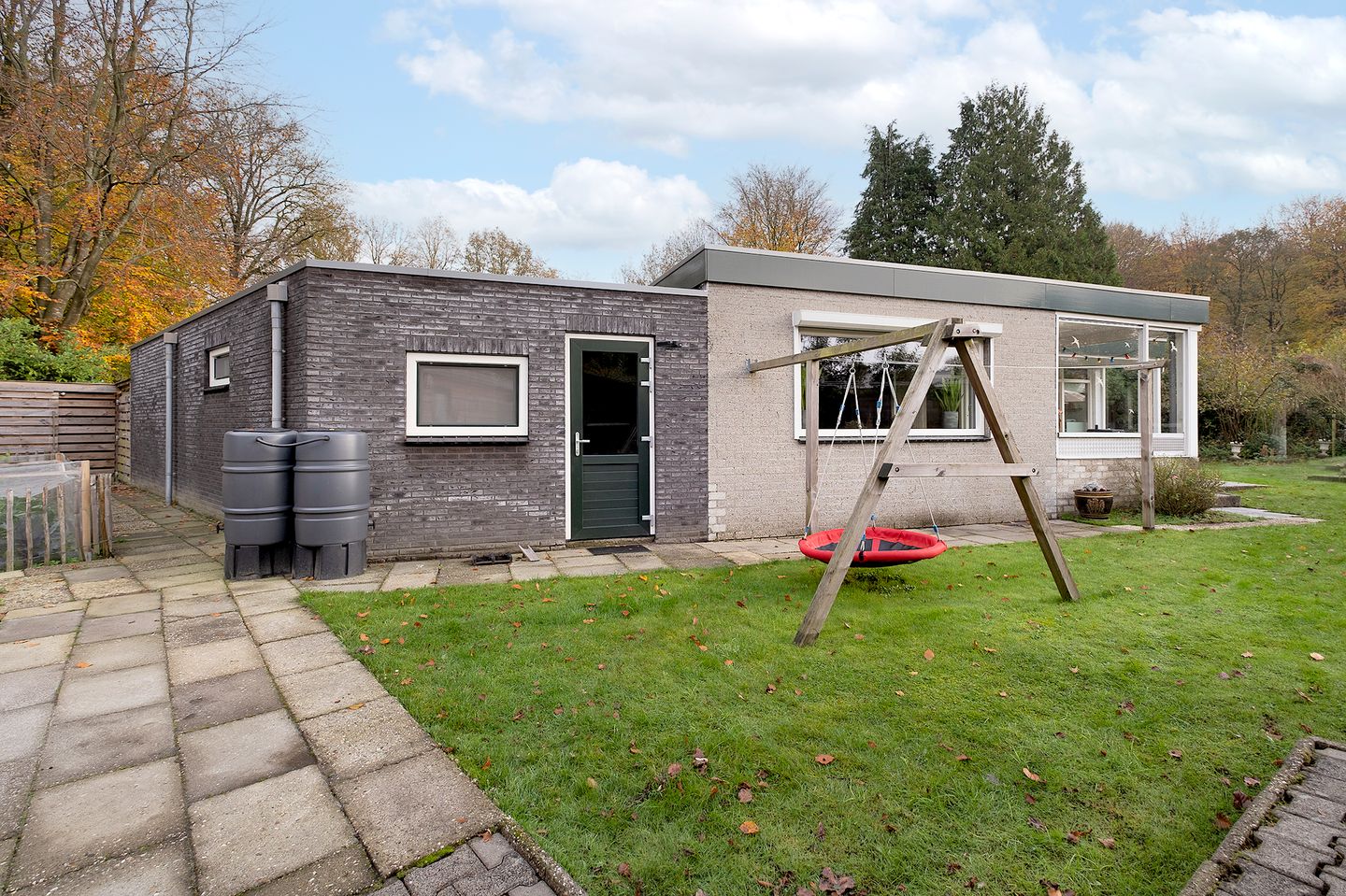 Foto 50 van Van Veen's park 6-A