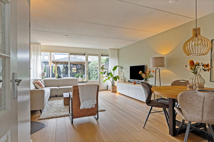 Foto 8 van Moreelsestraat 32