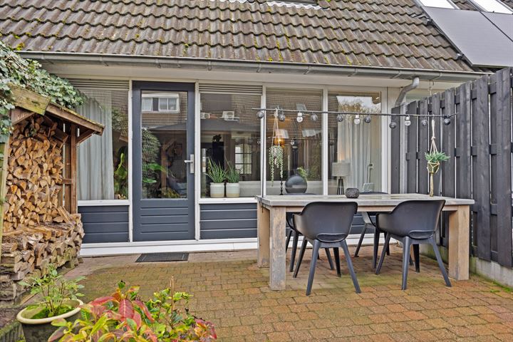 View photo 37 of Moreelsestraat 32