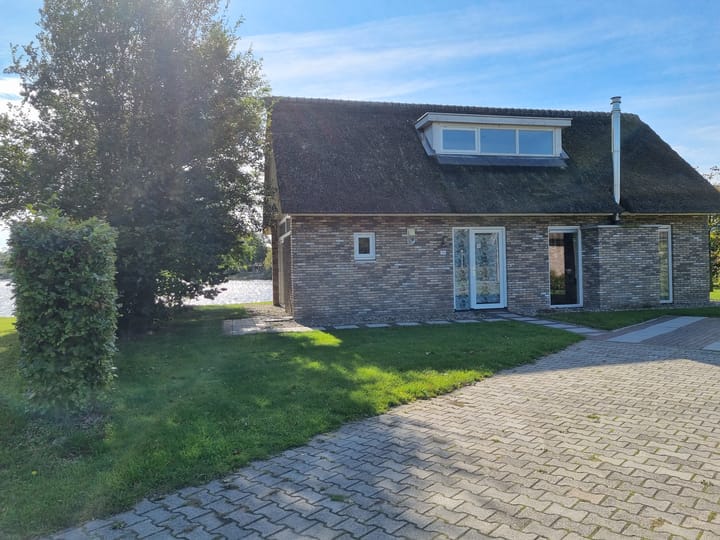 Foto 2 van Zuidlaarderweg 37-V105