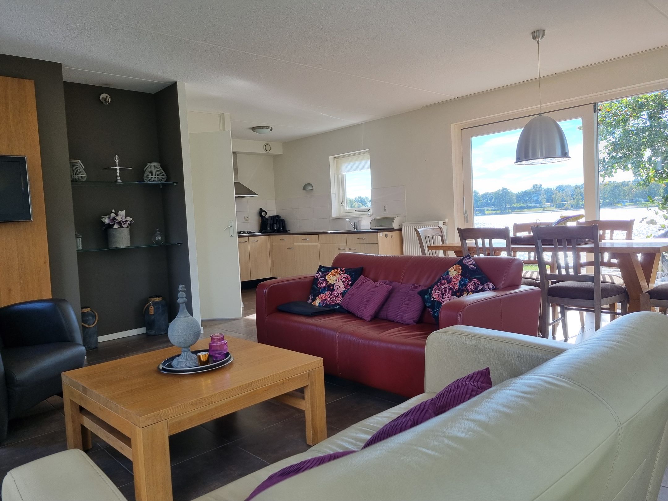 Foto 12 van Zuidlaarderweg 37-V105