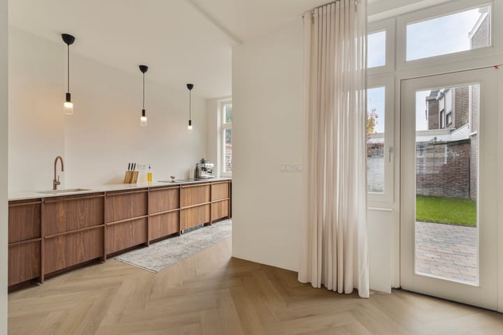 Foto 10 van Burg. de Hesselleplein 30