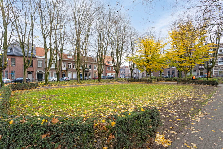 Foto 37 van Burg. de Hesselleplein 30