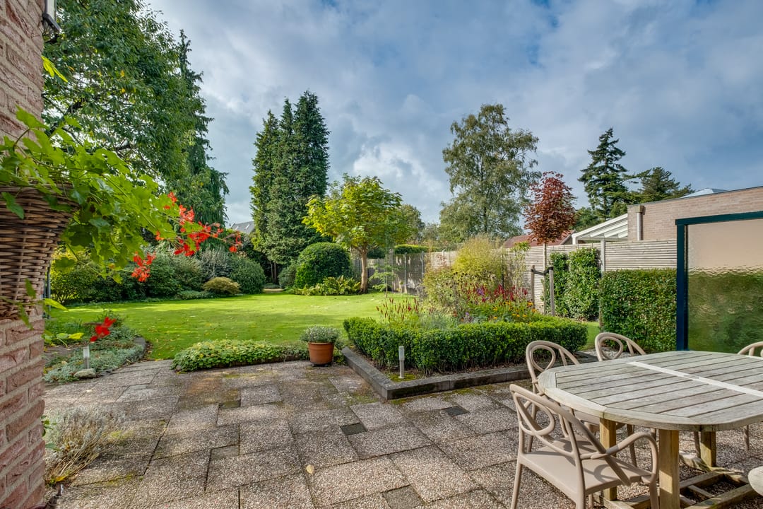 Photo 2 of Bremweg 7