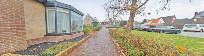 Bekijk 360° foto van Voortuin van Kerkelaan 2