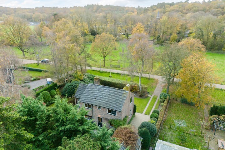 Foto 3 van Wolphert van Brederodeweg 1