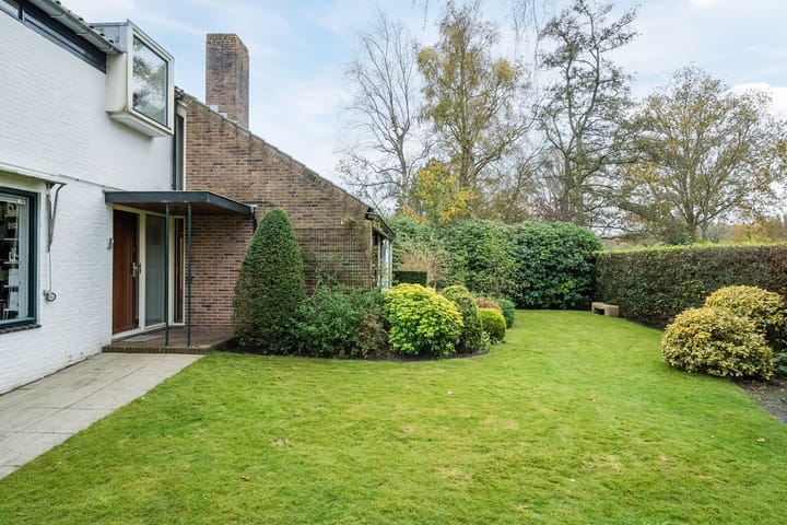 Photo 6 of Wolphert van Brederodeweg 1