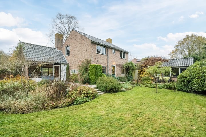 Photo 44 of Wolphert van Brederodeweg 1