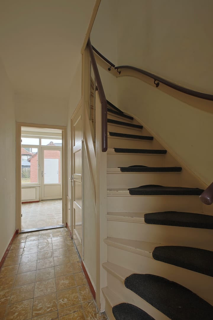 Photo 9 of Leonard Meullenersstraat 3