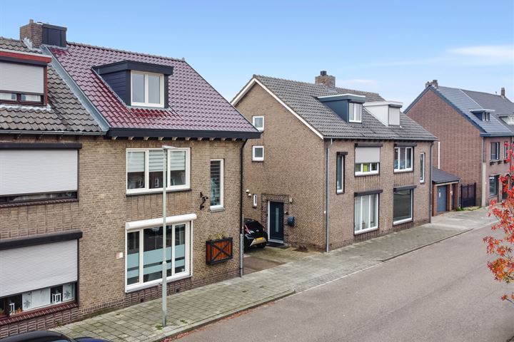 Bekijk foto 4 van Baanstraat 98