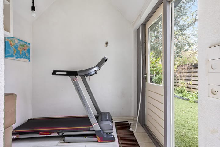 Foto 10 van Warenarburg 38