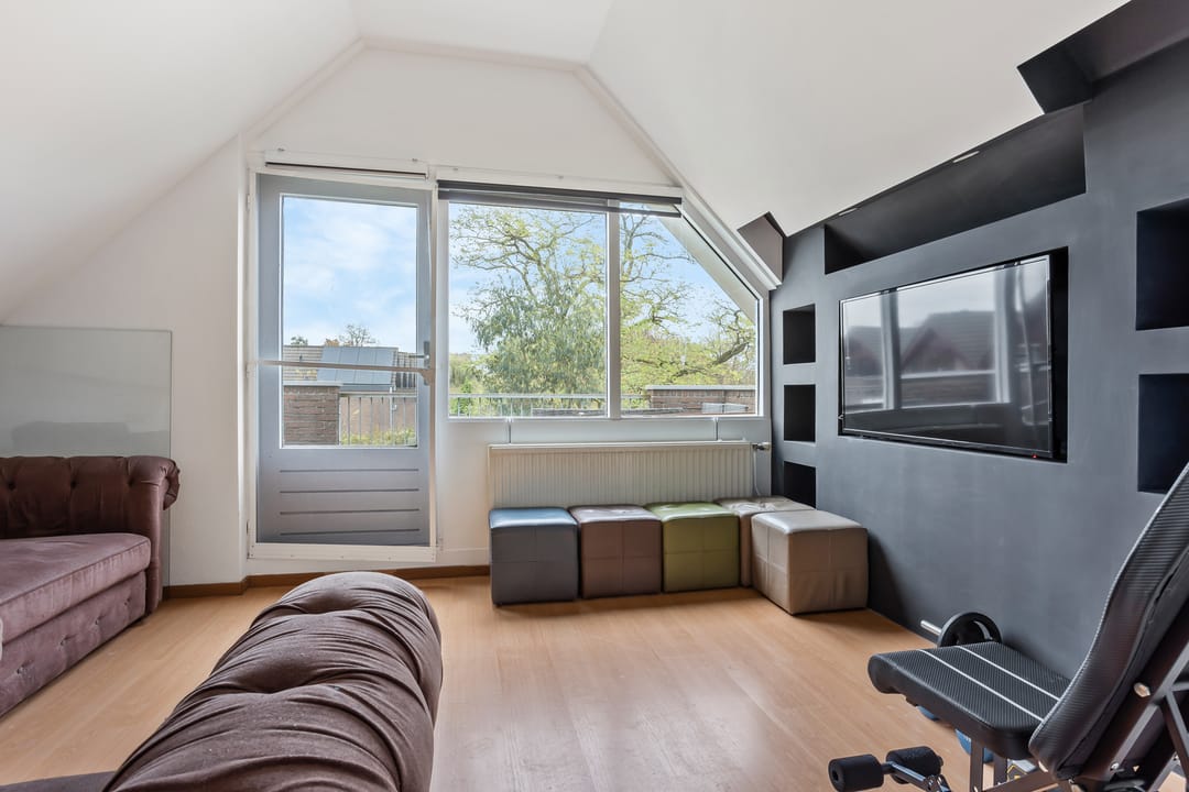 Foto 32 van Warenarburg 38