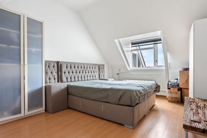 Foto 37 van Warenarburg 38