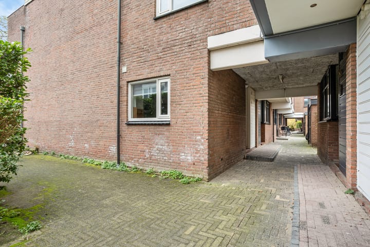 Foto 42 van Warenarburg 38