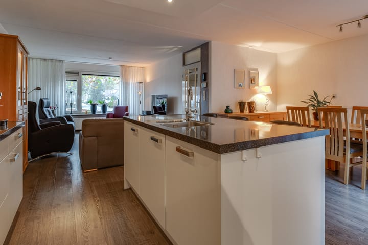 Foto 15 van Elzenhage 63